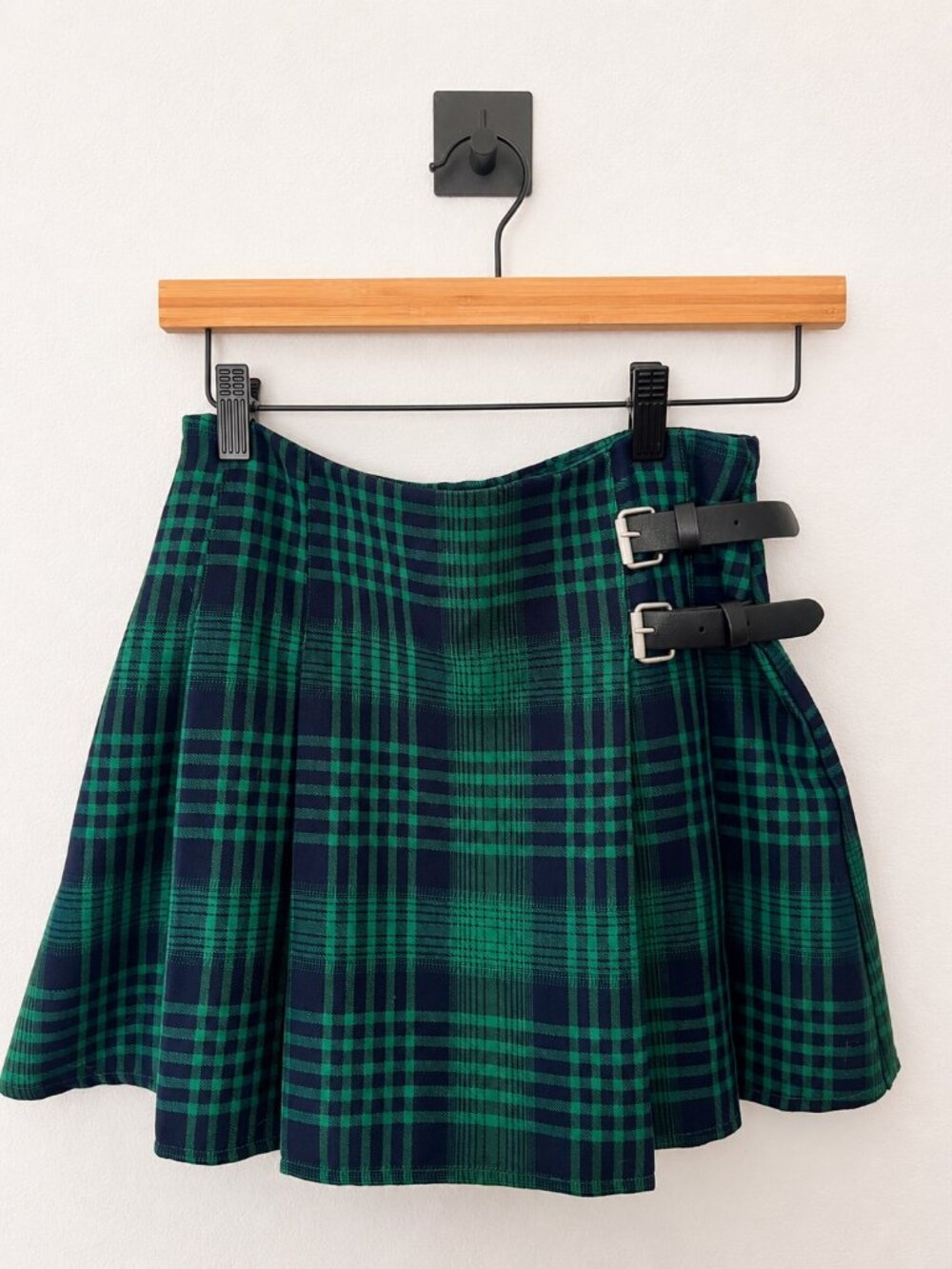 RSQ Green Plaid Mini Skirt XS Buckle Detail Preppy